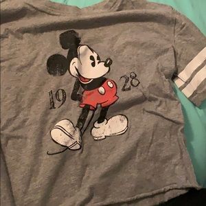 Disney brand Mickey Mouse 1928 cropped tee